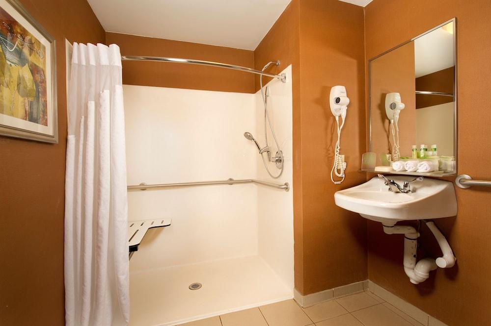 Holiday Inn Express San Antonio North Riverwalk Area By Ihg Kültér fotó