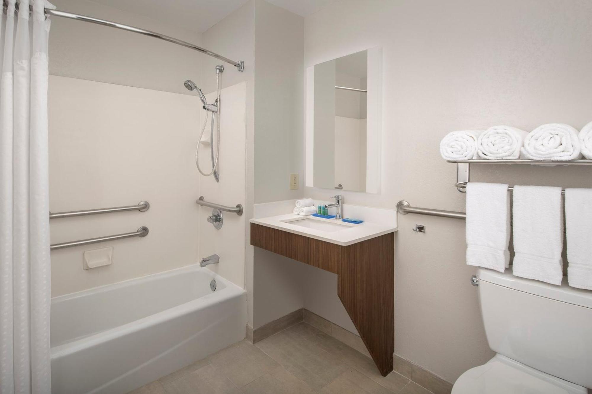 Holiday Inn Express San Antonio North Riverwalk Area By Ihg Kültér fotó