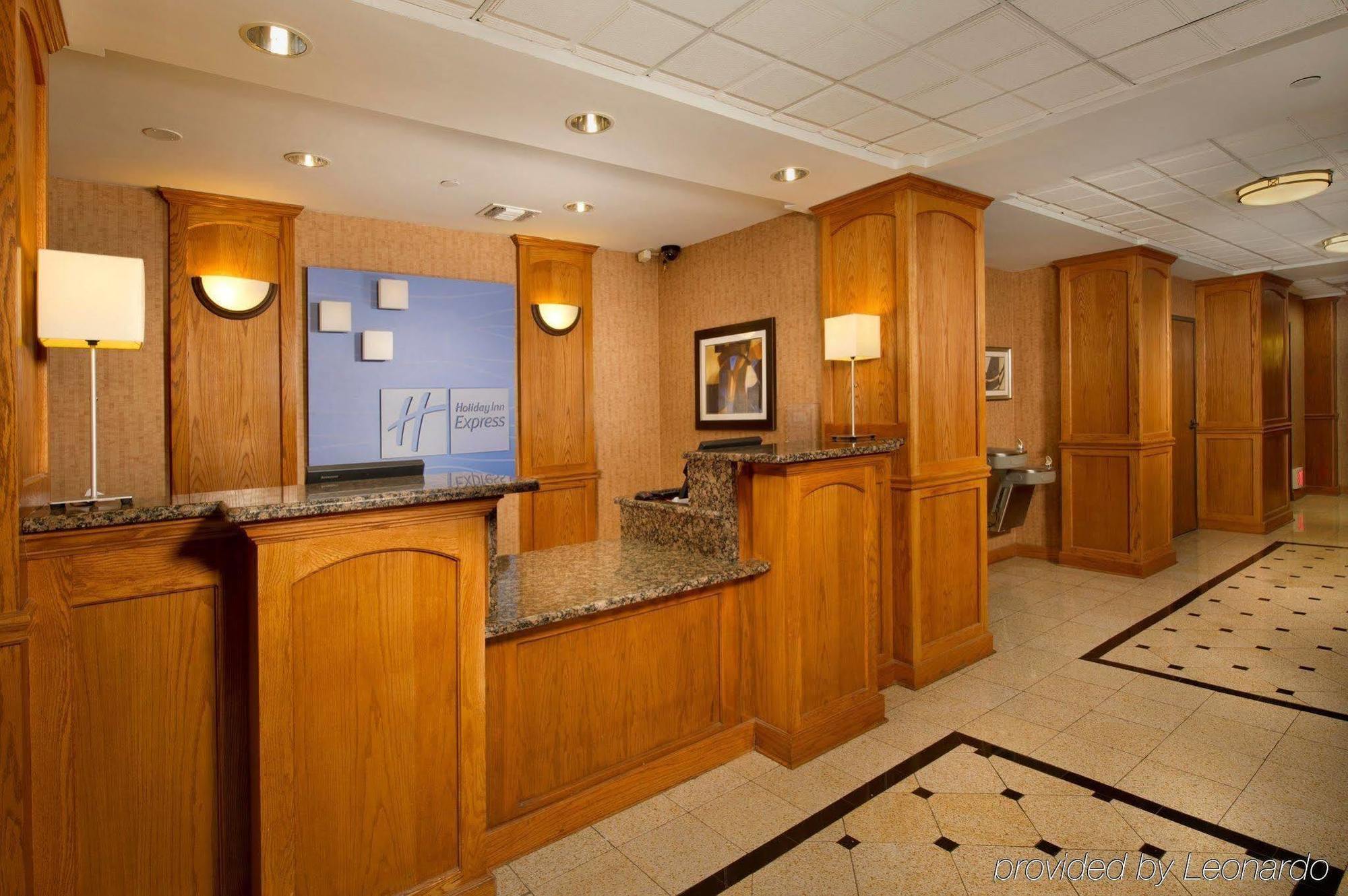 Holiday Inn Express San Antonio North Riverwalk Area By Ihg Kültér fotó